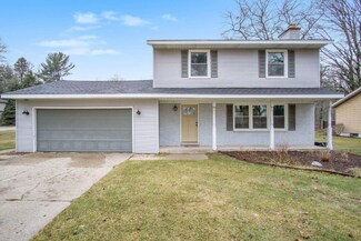 15523 Linn Ct, Spring Lake, MI 49456