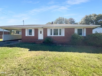 5107 Tulip Dr, Fayetteville, NC 28304