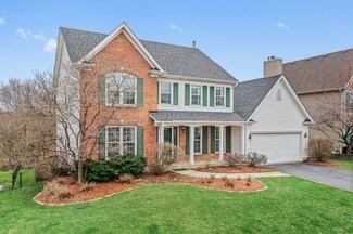566 Meadowview Dr, West Chicago, IL 60185