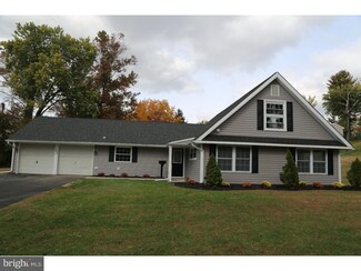 182 Forsythia Dr S, Levittown, PA 19056