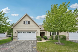 2140 Prairie View Point, Lake Geneva, WI 53147