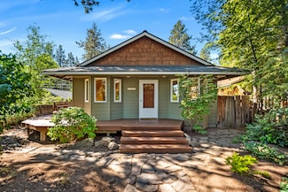 1449 NW Lexington Ave, Bend, OR 97701