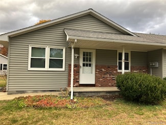 48 Jefferson Rd, Red Hook, NY 12571