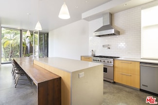 707 Flower Ave, Venice, CA 90291