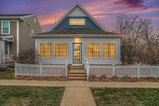 1153 Harbor Way, Chesterton, IN 46304