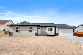 481 S Laporte Dr, Pueblo, CO 81007