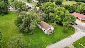 309 W 4th St, Miller, MO 65707