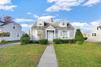 120 Ashbrook St, Springfield, MA 01118