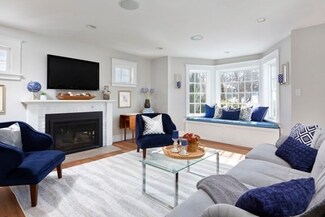 91 Eliot St, Chestnut Hill, MA 02467