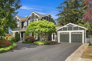 809 14th St SW, Edmonds, WA 98020