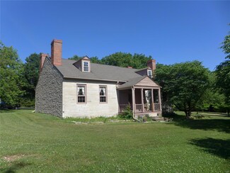 5025 County Road 403, Palmyra, MO 63461