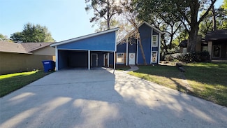 3004 Glen Ct, Huntsville, TX 77340