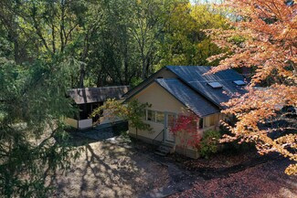 3755 New Hope Rd, Grants Pass, OR 97527