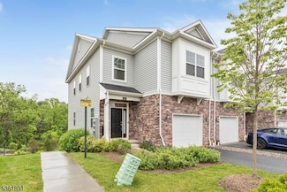 1101 Churchill Cir, Branchburg, NJ 08876