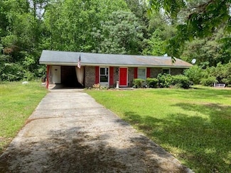 2373 I M Graham Rd, Kingstree, SC 29556