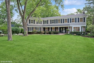 26 Berkshire Ln, Lincolnshire, IL 60069