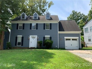 9500 Pondside Ln, Charlotte, NC 28213