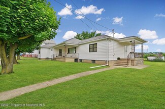 127 E Grace St, Old Forge, PA 18518