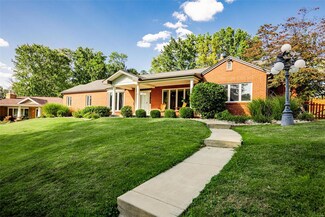 11 Willmore Rd, Saint Louis, MO 63109