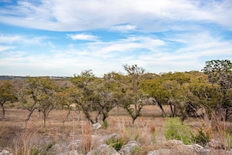 1926 Paradise Pkwy, Canyon Lake, TX 78133