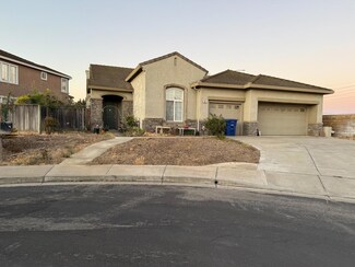 324 Coronado Ct, Discovery Bay, CA 94505