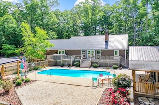 1371 Riverwood Dr, Lexington, NC 27292