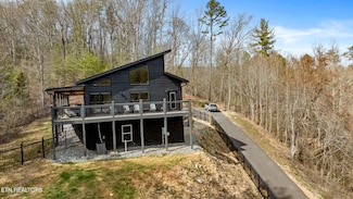 2630 Waldens Creek Rd, Sevierville, TN 37862