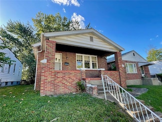 8937 Edna St, Saint Louis, MO 63147