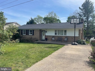 112 Fairway Dr, Winchester, VA 22602