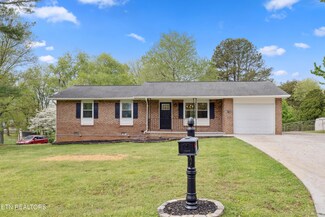 615 Worcester Rd, Knoxville, TN 37934