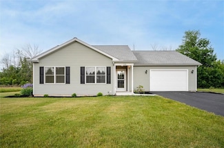 130 Zacher Dr, Medina, NY 14103
