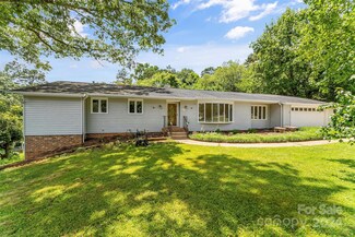 3719 6th St NE, Hickory, NC 28601