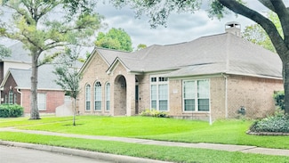 3615 Huggins Way St, Pearland, TX 77584
