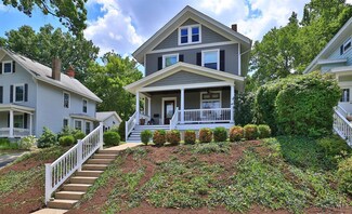 2611 Perkins Ln, Cincinnati, OH 45208