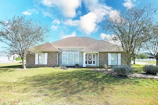 1403 E Camellia Dr, Thibodaux, LA 70301