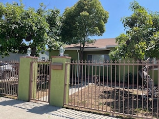 9025 Gullo Ave, Arleta, CA 91331