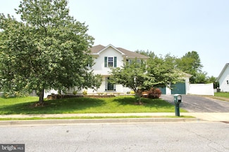 931 Boxwood Dr, Smyrna, DE 19977