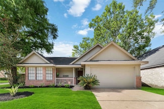 1710 Blue Heather Ln, Fresno, TX 77545