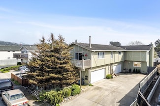 484 Laurel Ave, Half Moon Bay, CA 94019
