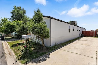 4916 E 96th Place, Denver, CO 80229