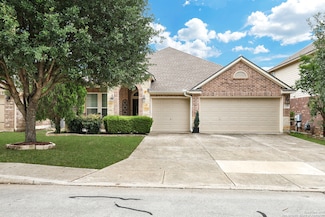 10736 Barnsford Ln, Helotes, TX 78023