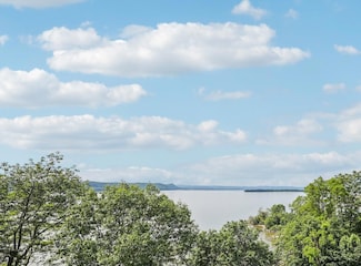 16 Rockledge Ave Unit 3L-1, Ossining, NY 10562