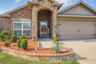 509 Plum Dr, Nevada, TX 75173