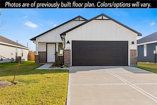 18728 Loom Dr, Montgomery, TX 77306