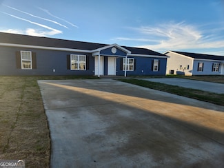 106 Ronald Pride Blvd, Fort Valley, GA 31030