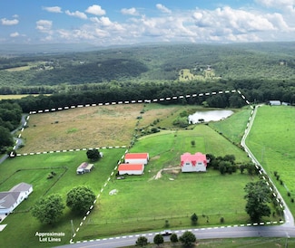 5 Little Dr, Soddy Daisy, TN 37379