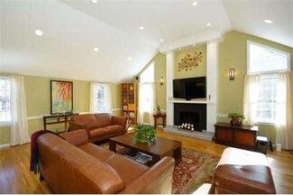 43 Sanderson Rd, Lexington, MA 02420
