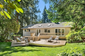 12802 NE 26th Place, Bellevue, WA 98005