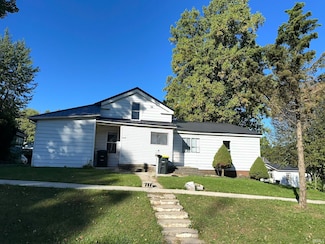 309 N High St, Lagrange, IN 46761