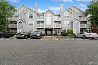 54 Springbrook Rd E, Montville, NJ 07045